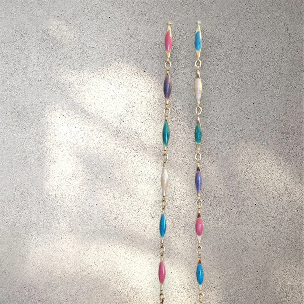 Vintage Colorful Beaded Necklace - Picture 2 of 6